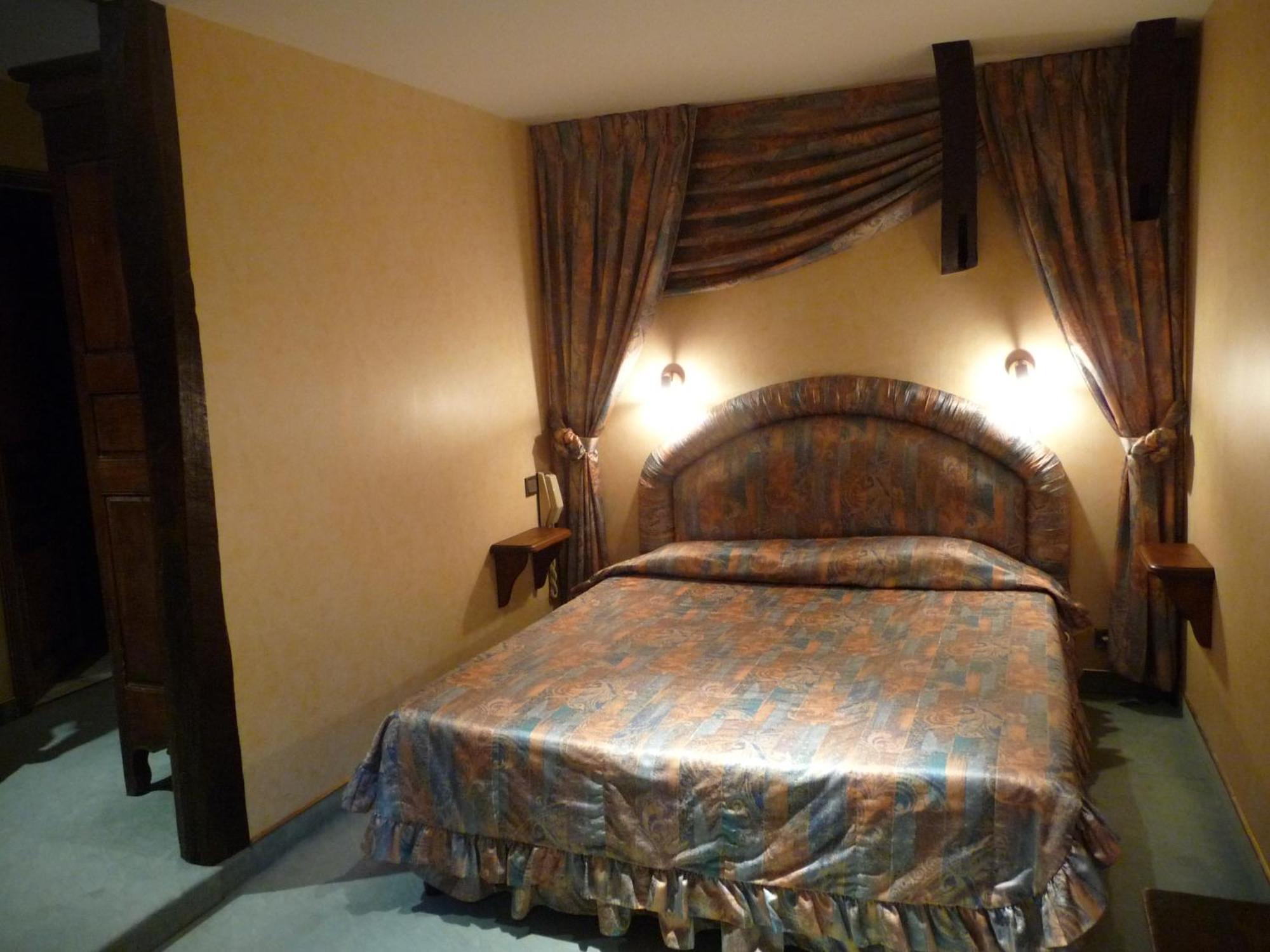 Hotel Sainte Foy Conques Zewnętrze zdjęcie